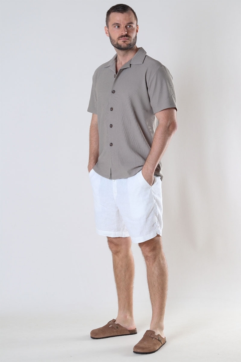 Woodbird Bommy Linen Shorts Off White
