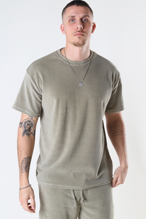 Just Junkies Frot Tee 890 Olive