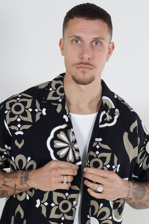 Jack & Jones Urban Edge Resort Shirt SS Jet Black