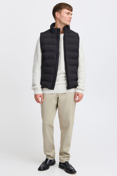 Solid Milas Vest True Black