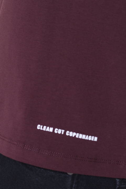 Clean Cut Copenhagen Patrick Organic Tee Dark Plum