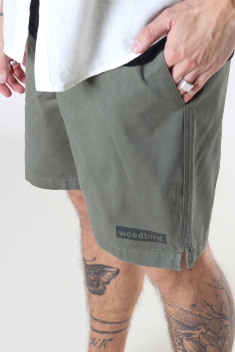 Woodbird Bommy Hoxen Shorts Green