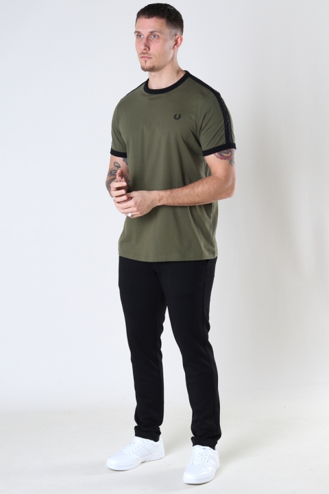 Fred Perry TONAL TAPE RINGER TEE B57 MILITARY GREEN