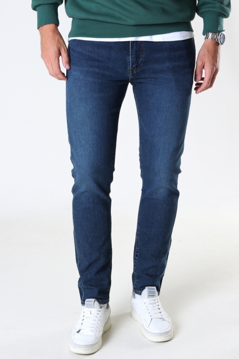 Levis 512 Slim Taper Paros Go Adv    Dark Indigo - Worn In