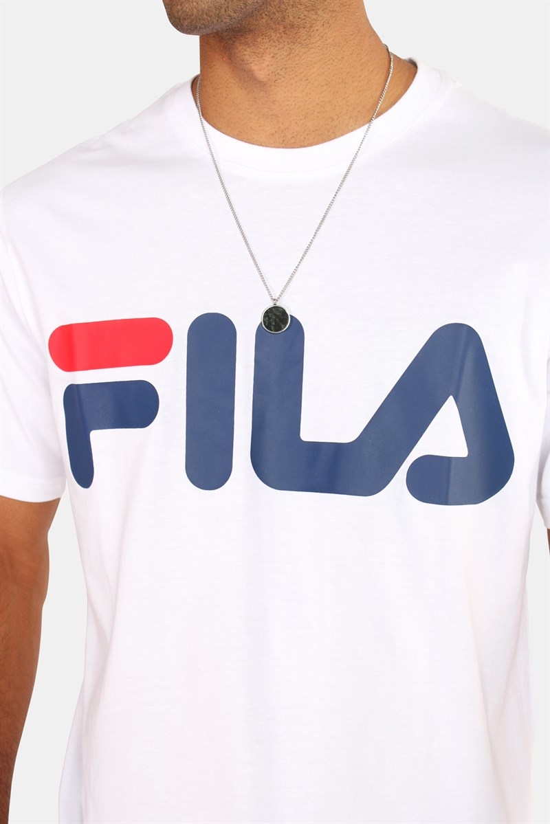 Fila classic on sale logo tee