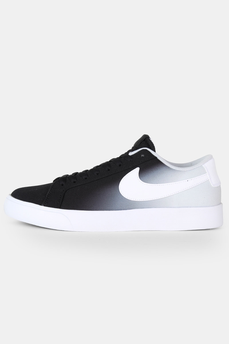 traicionar Boquilla adherirse Nike SB Blazer Vapor TXT Black/White