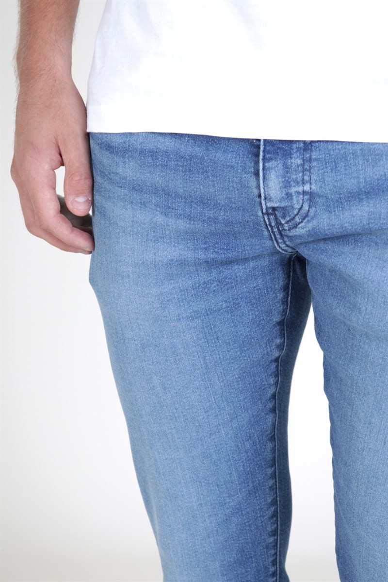Levis 512 Slim Taper Jeans  Harvest Gold  Cooneys Clothing  Footwear
