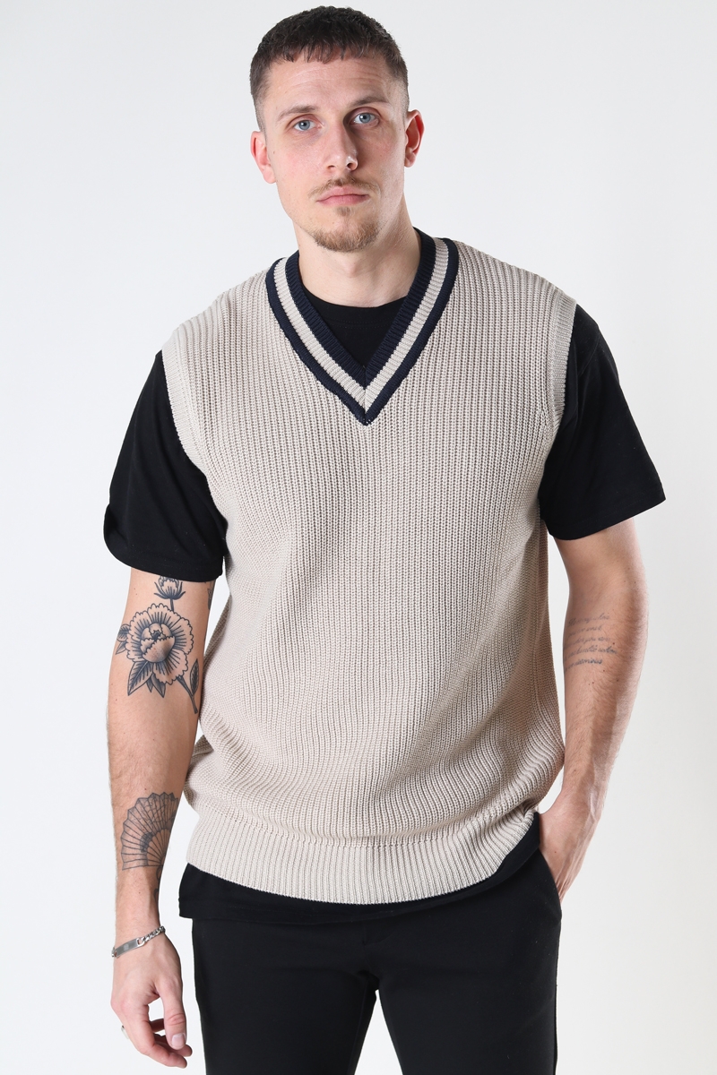 camel knit vest