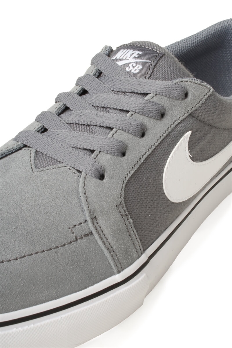 pluma rastro cartel Nike SB Satire II Cool Grey White Black