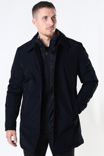Acker Jakke Black