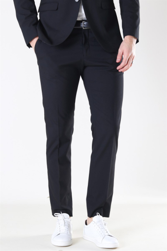 New One Mylo Logan Pants Black