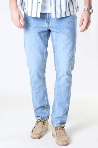 Buy Loose Fit Jeans. Wide range of Loose Fit Jeans
